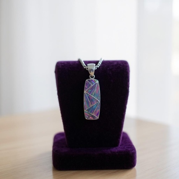 Genuine black opal inlay sterling pendant and earrings. - Picture 5 of 15